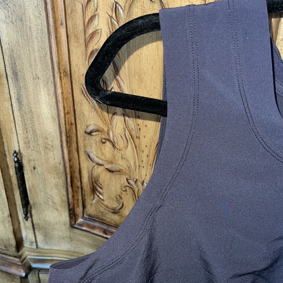 FLX Woven Tank With Back Cinch - Picture 6 of 11